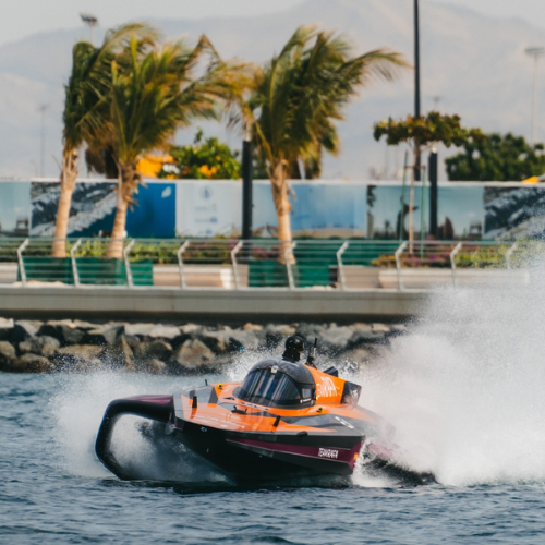 E1 electric powerboat in action