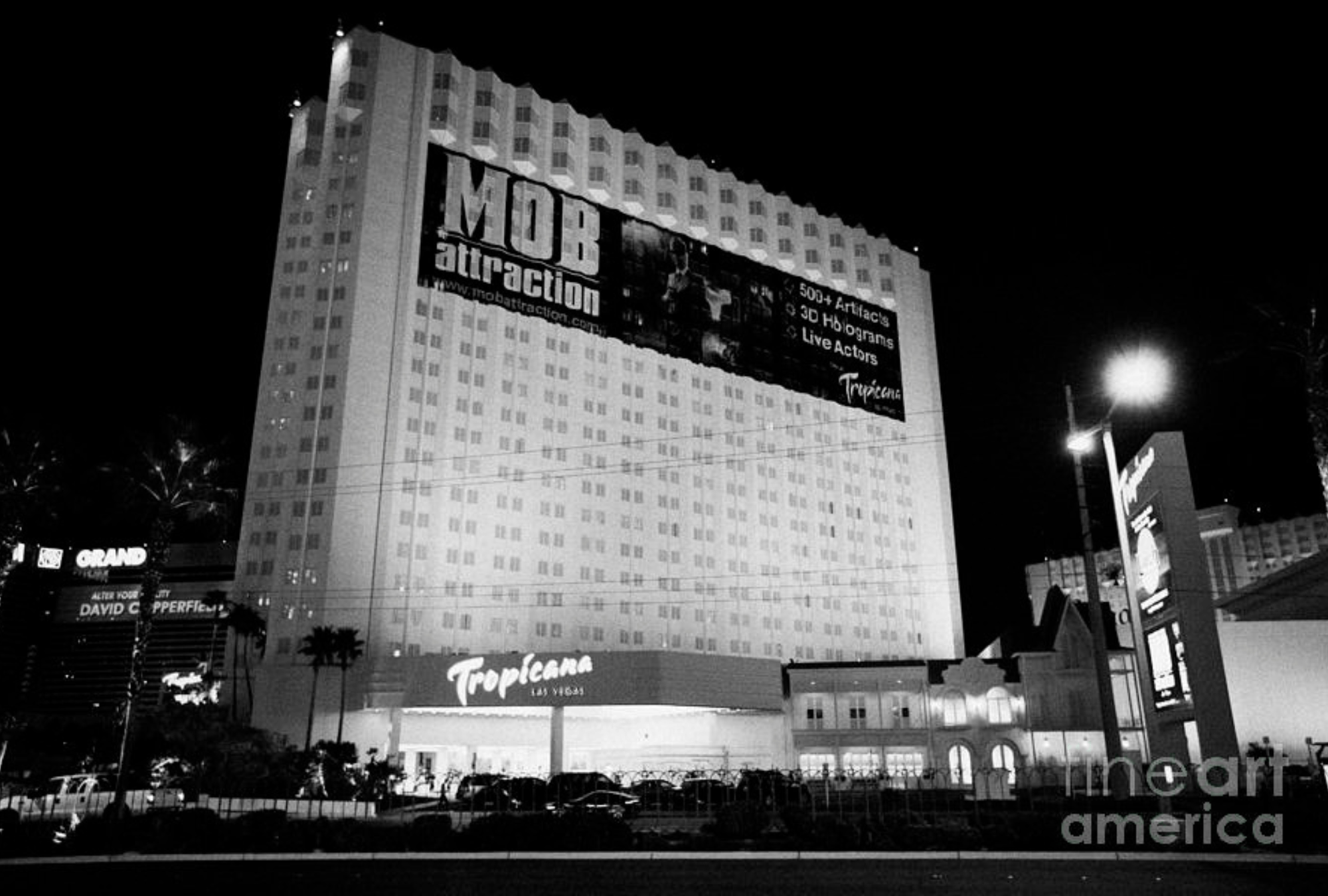 LVMA hotel advertisement