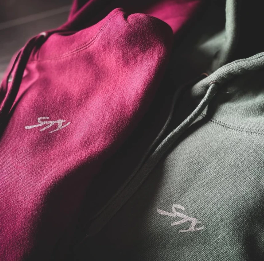 STY magenta hoodie detail
